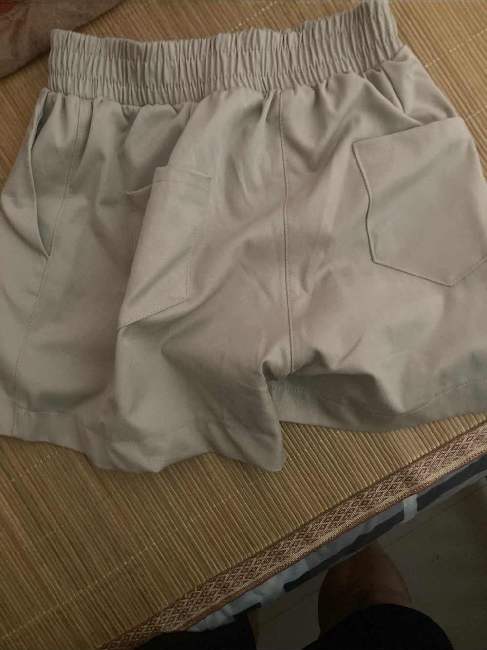 High-Waist Cream Elastic Shorts with Patch Pockets